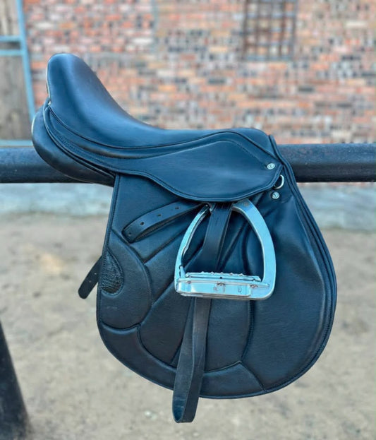 KC Apex Jumping Saddle